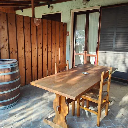 Scuderia Castello Farm stay Gaino