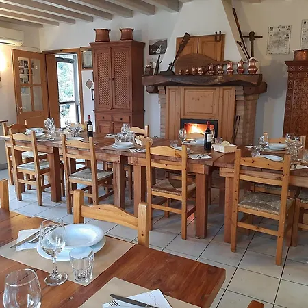 Scuderia Castello Farm stay