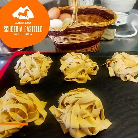 Çiftlik konaklama Scuderia Castello *